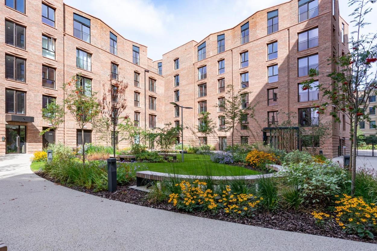 Kings Apartments, Hudson Quarter * York